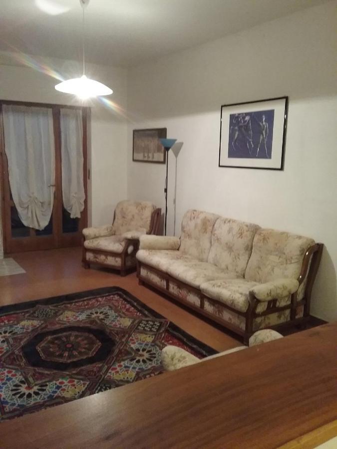 Case Vacanze Robetez Aosta Zewnętrze zdjęcie