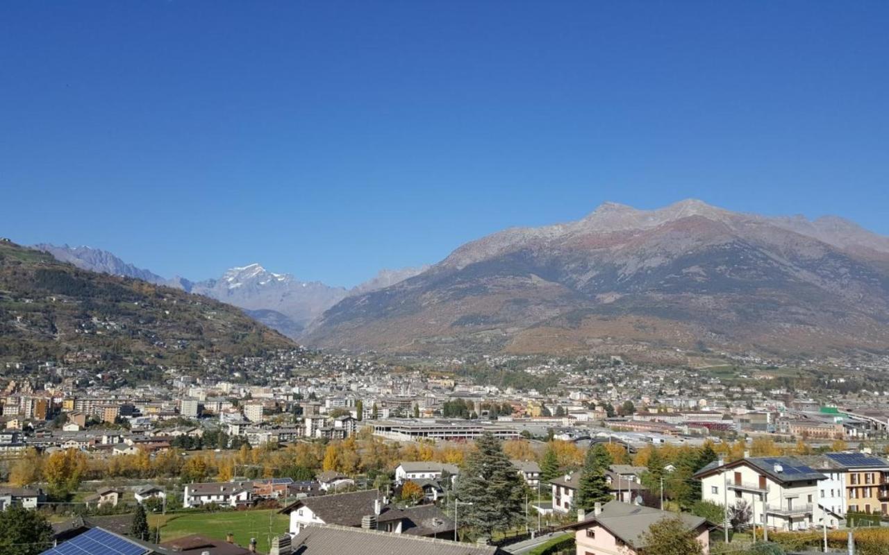 Case Vacanze Robetez Aosta Zewnętrze zdjęcie